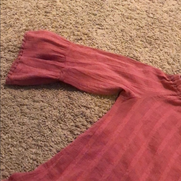 Top - Picture 2 of 3